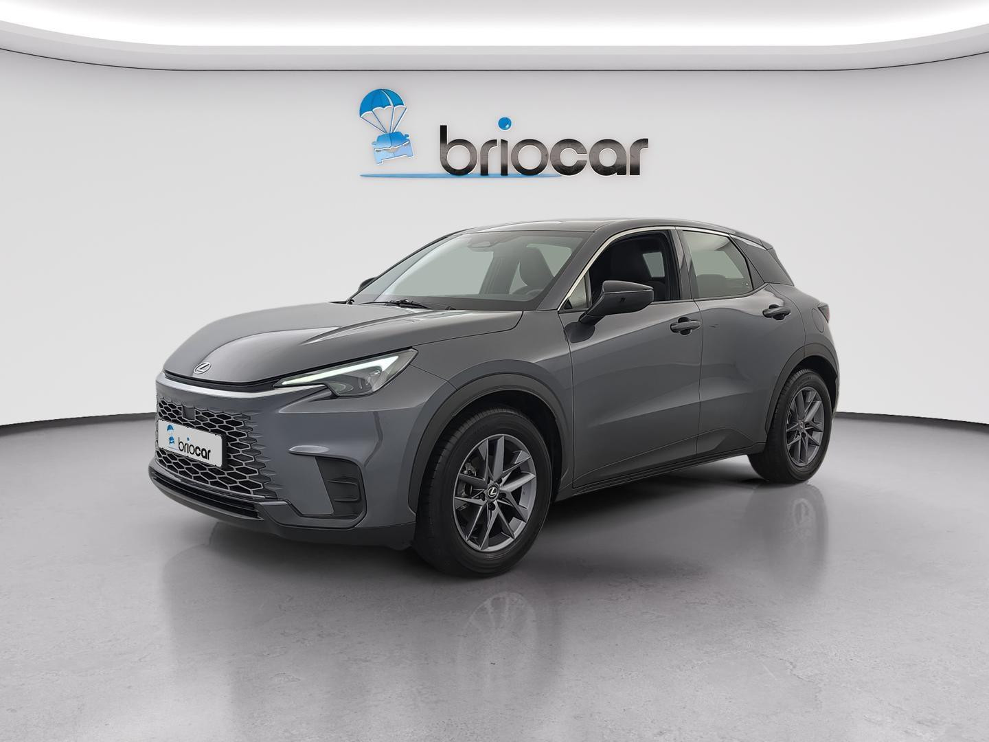 Lexus LBX 1.5 136ch Business 2WD occasion de 2024 en vente à Rennes