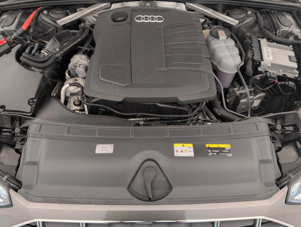 Vente en ligne Audi A4 Allroad 40 TDI 204 S Tronic 7 Quattro Design au prix de 33 660 €