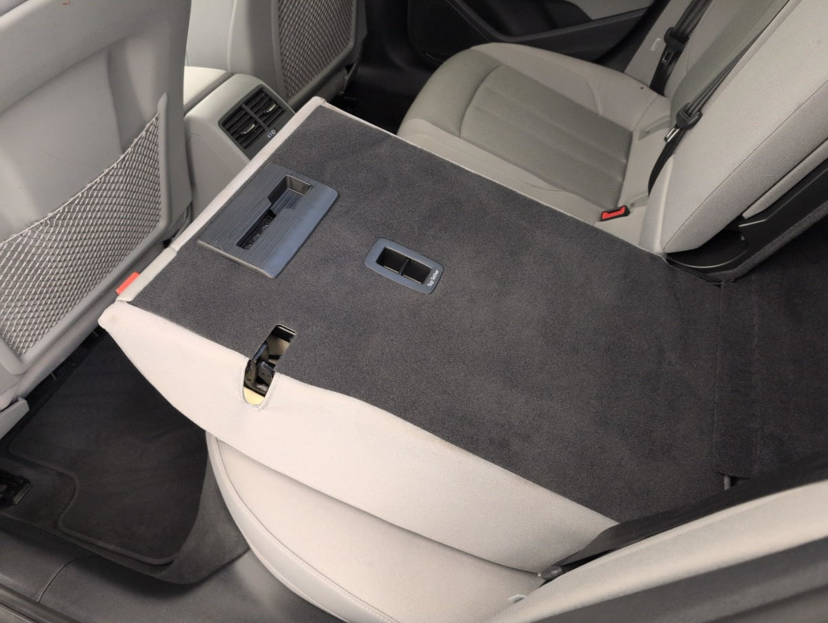 Vente en ligne Audi A4 Allroad 40 TDI 204 S Tronic 7 Quattro Design au prix de 33 660 €