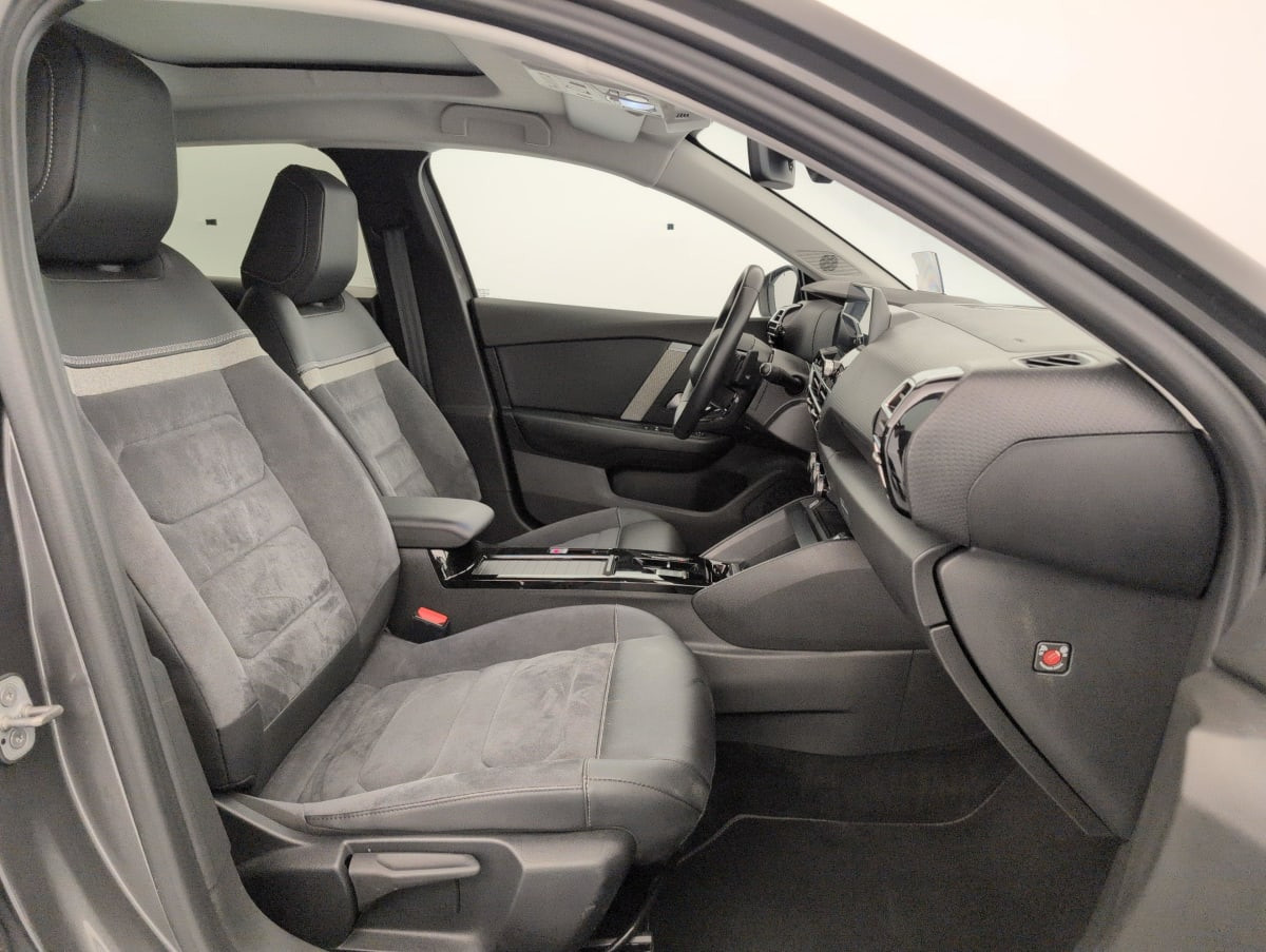 Vente en ligne Citroën C4 PureTech 130 S S EAT8 Shine Pack au prix de 16 770 €