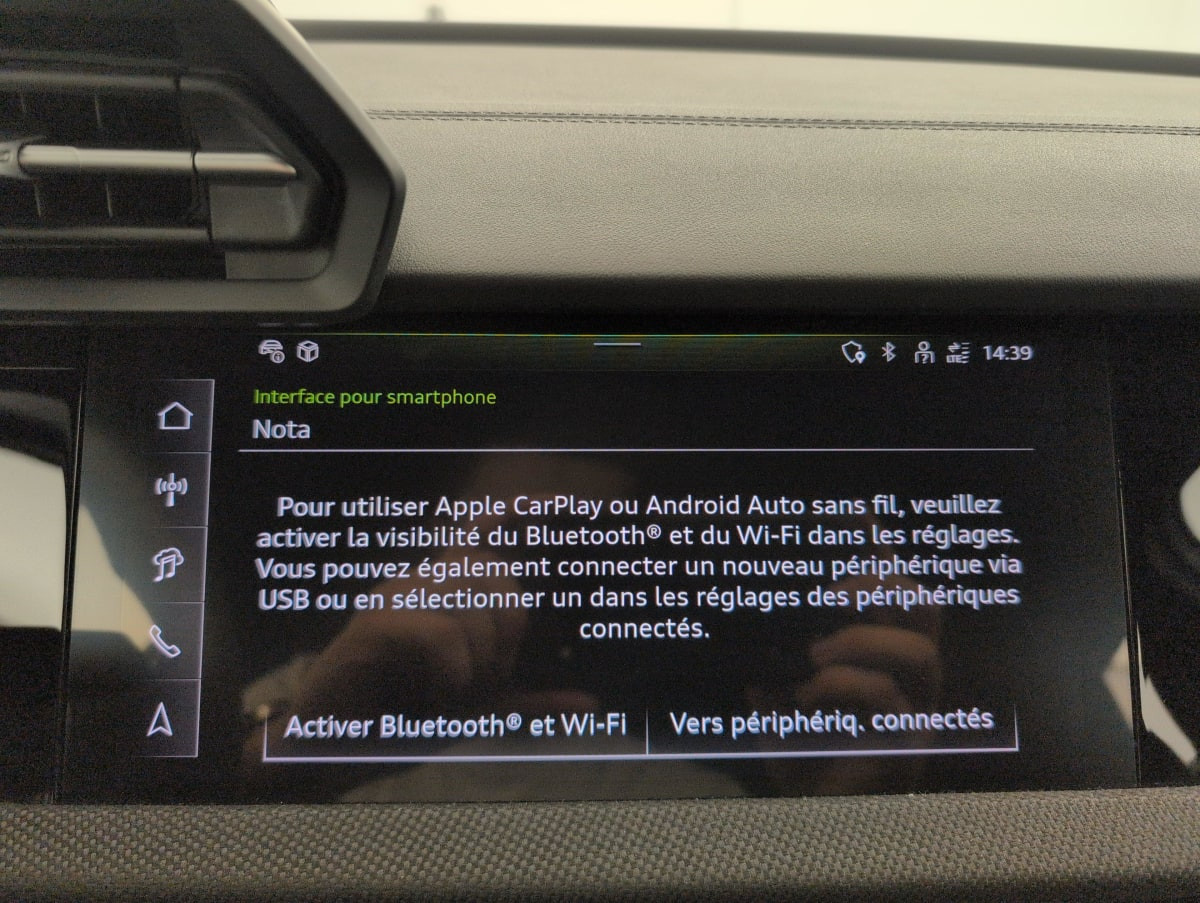 Vente en ligne Audi A3 TFSI e Hybride rechargeable 204 S tronic 6 S line au prix de 34 880 €