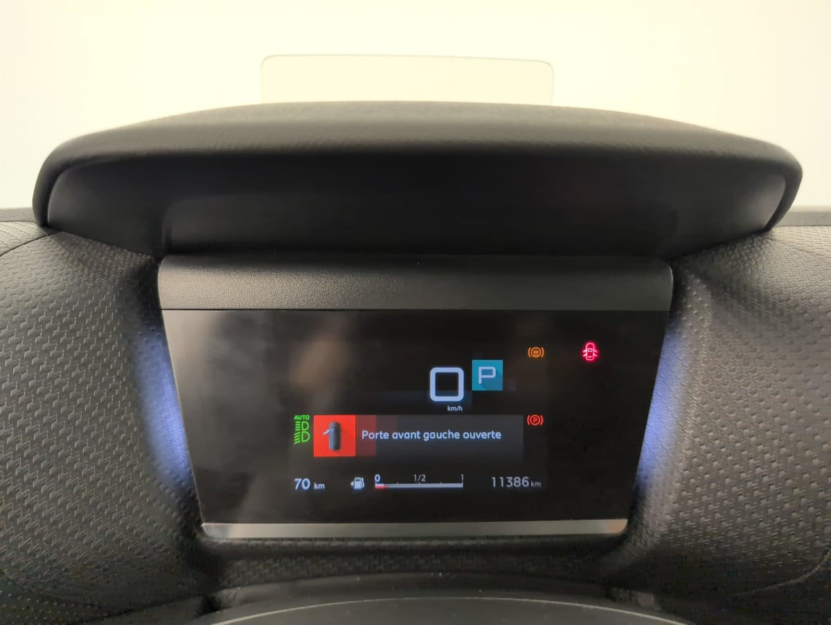 Vente en ligne Citroën C4 PureTech 130 S S EAT8 Shine Pack au prix de 16 770 €