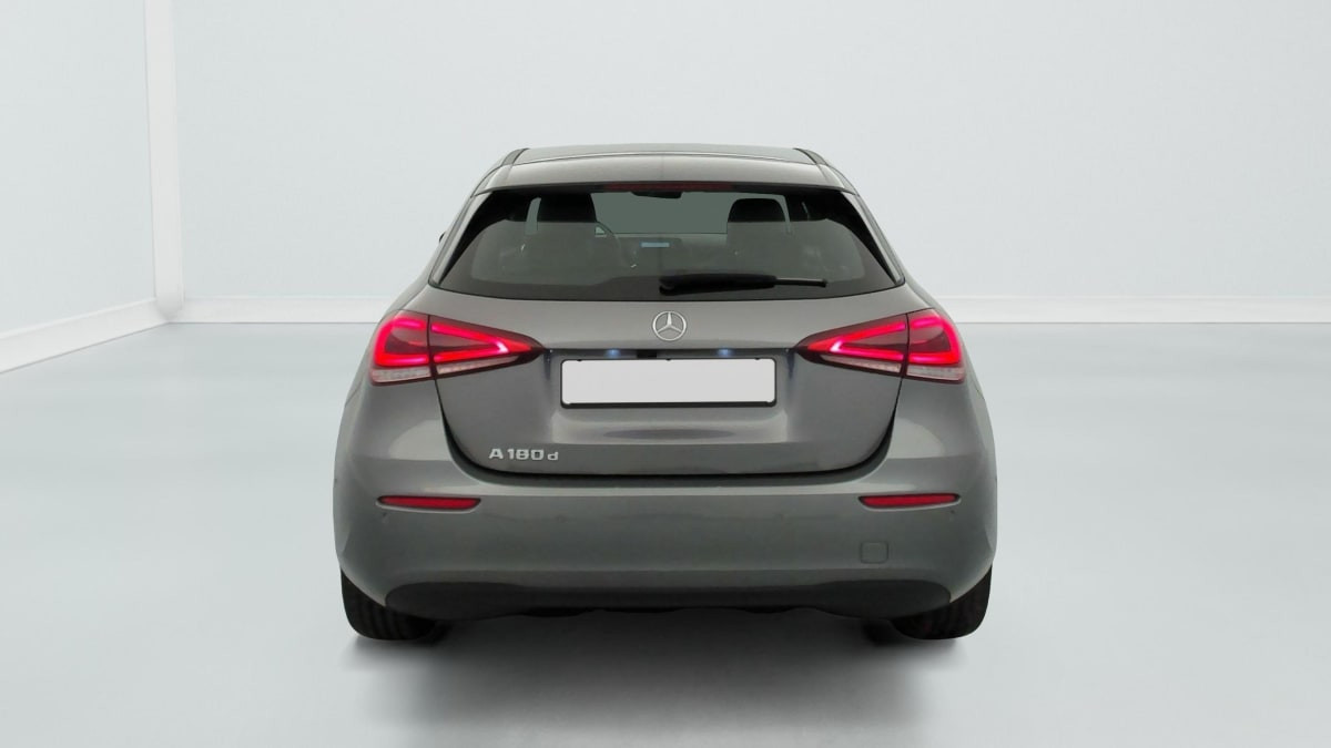Vente en ligne Mercedes Classe A 180 D BM6 BUSINESS LINE au prix de 20 790 €