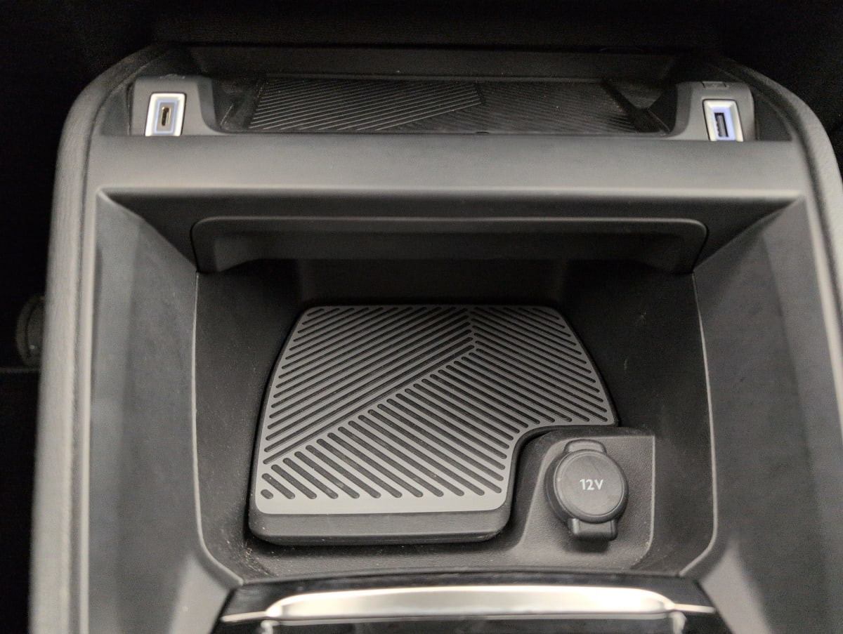 Vente en ligne Citroën C4 PureTech 130 S S EAT8 Shine Pack au prix de 16 770 €