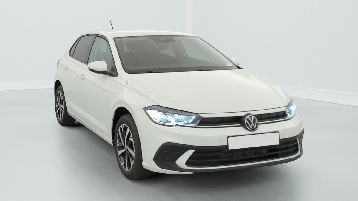 Vente en ligne Volkswagen Polo 1.0 TSI 95 S S DSG7 LIFE au prix de 23 870 €