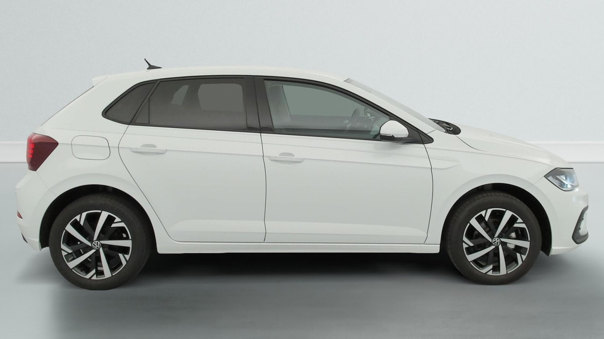 Vente en ligne Volkswagen Polo 1.0 TSI 95 S S DSG7 LIFE au prix de 23 870 €