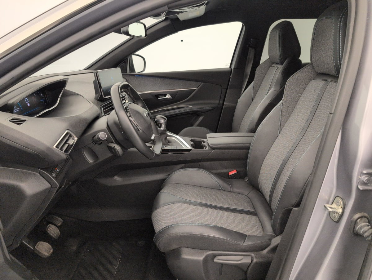 Vente en ligne Peugeot 3008 PureTech 130ch S S BVM6 Allure Pack au prix de 18 210 €