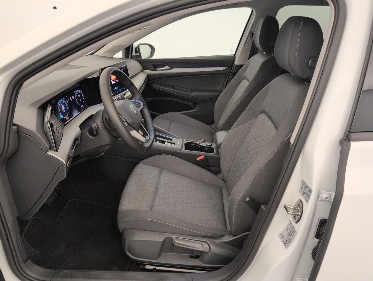 Vente en ligne Volkswagen Golf 1.5 eTSI EVO2 116 DSG7 Life Plus au prix de 24 390 €