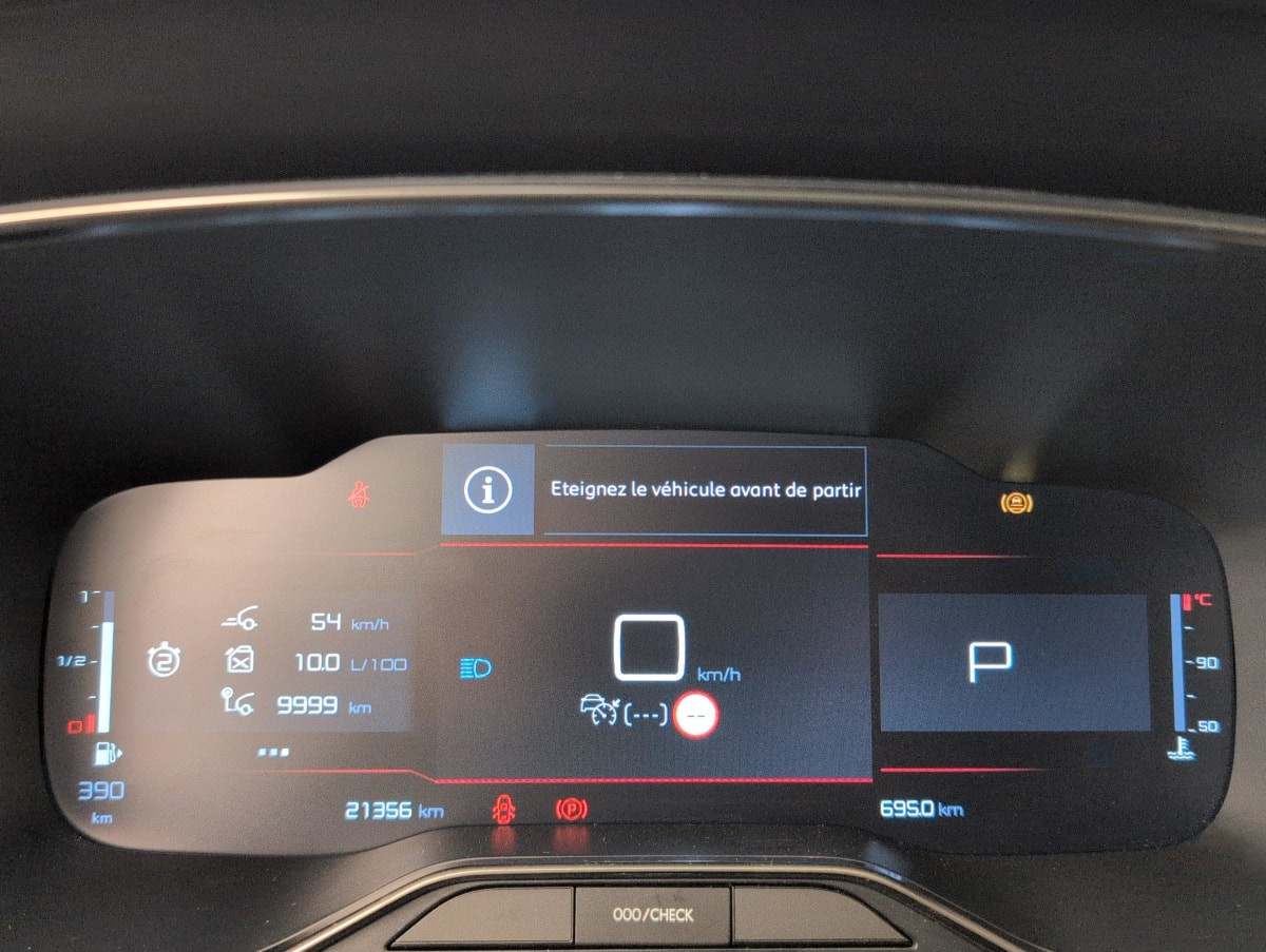 Vente en ligne Citroën C5 Aircross Hybride 136 e-DCS6 Max au prix de 23 360 €