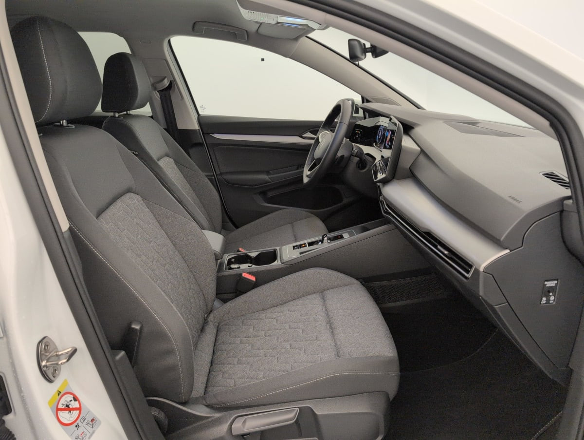 Vente en ligne Volkswagen Golf 1.5 eTSI EVO2 116 DSG7 Life Plus au prix de 24 390 €
