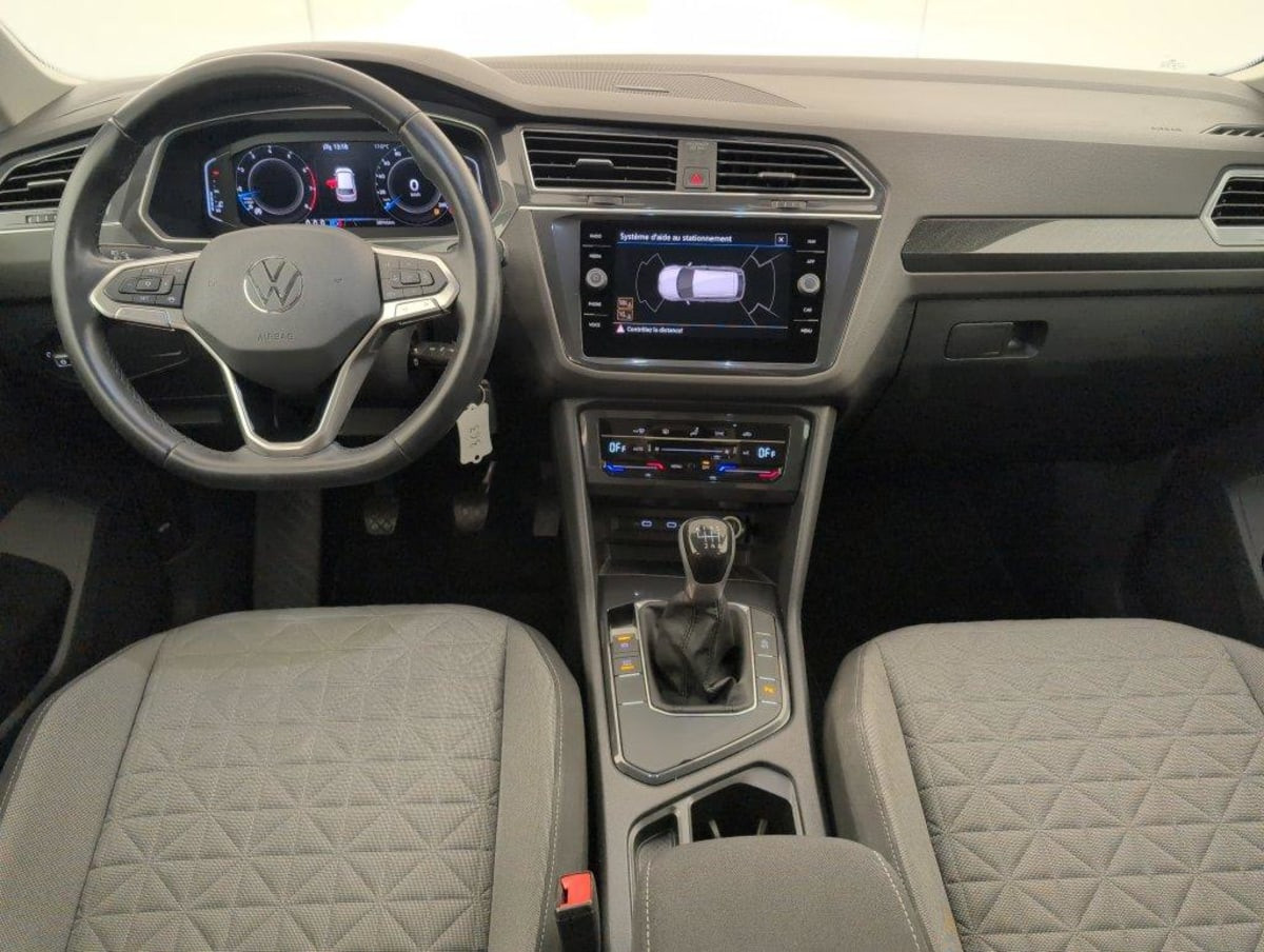 Vente en ligne Volkswagen Tiguan 1.5 TSI 130CH BVM6 LIFE au prix de 22 850 €
