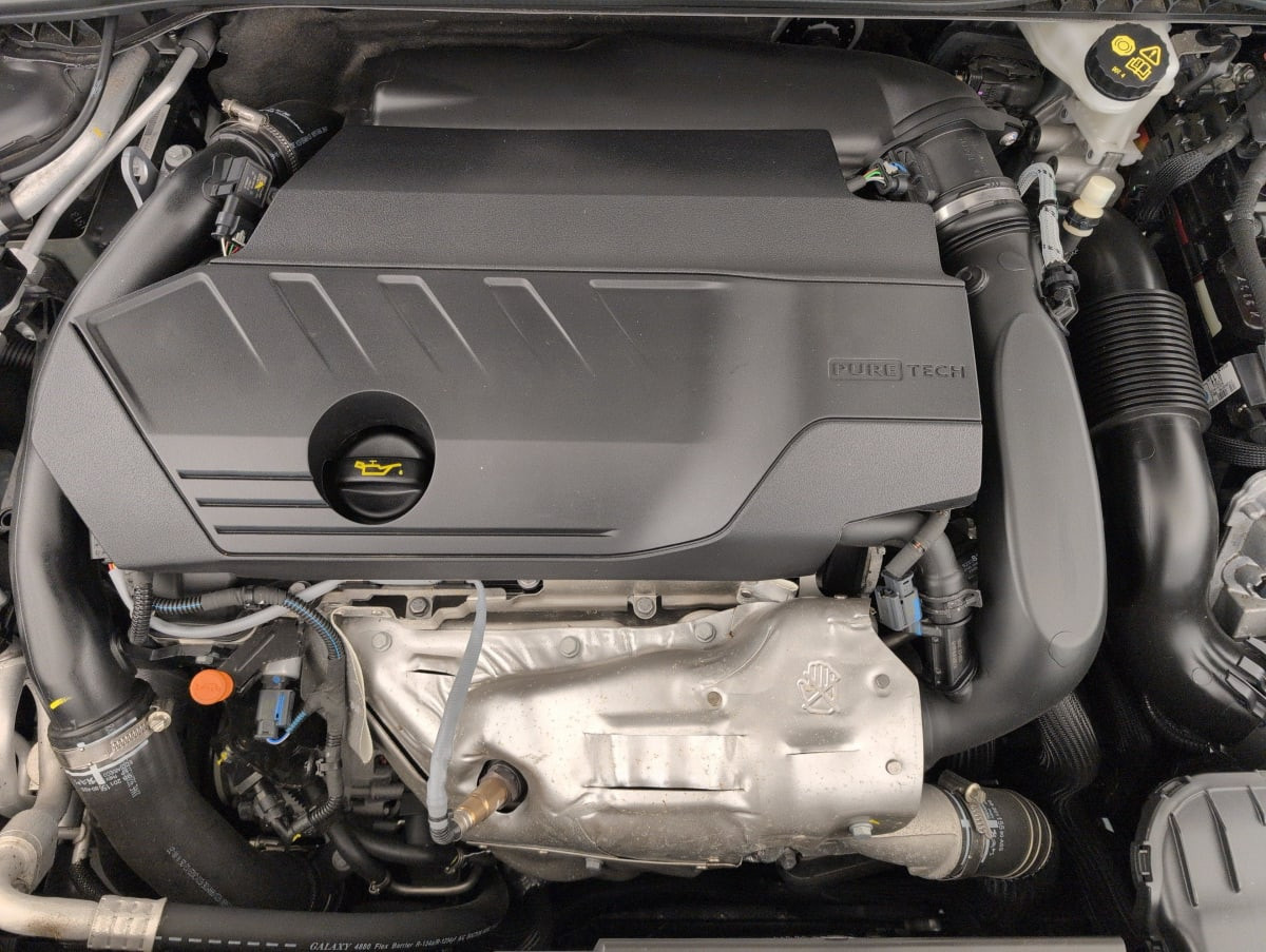 Vente en ligne Peugeot 508 SW Hybrid 180 e-EAT8 Allure au prix de 25 420 €