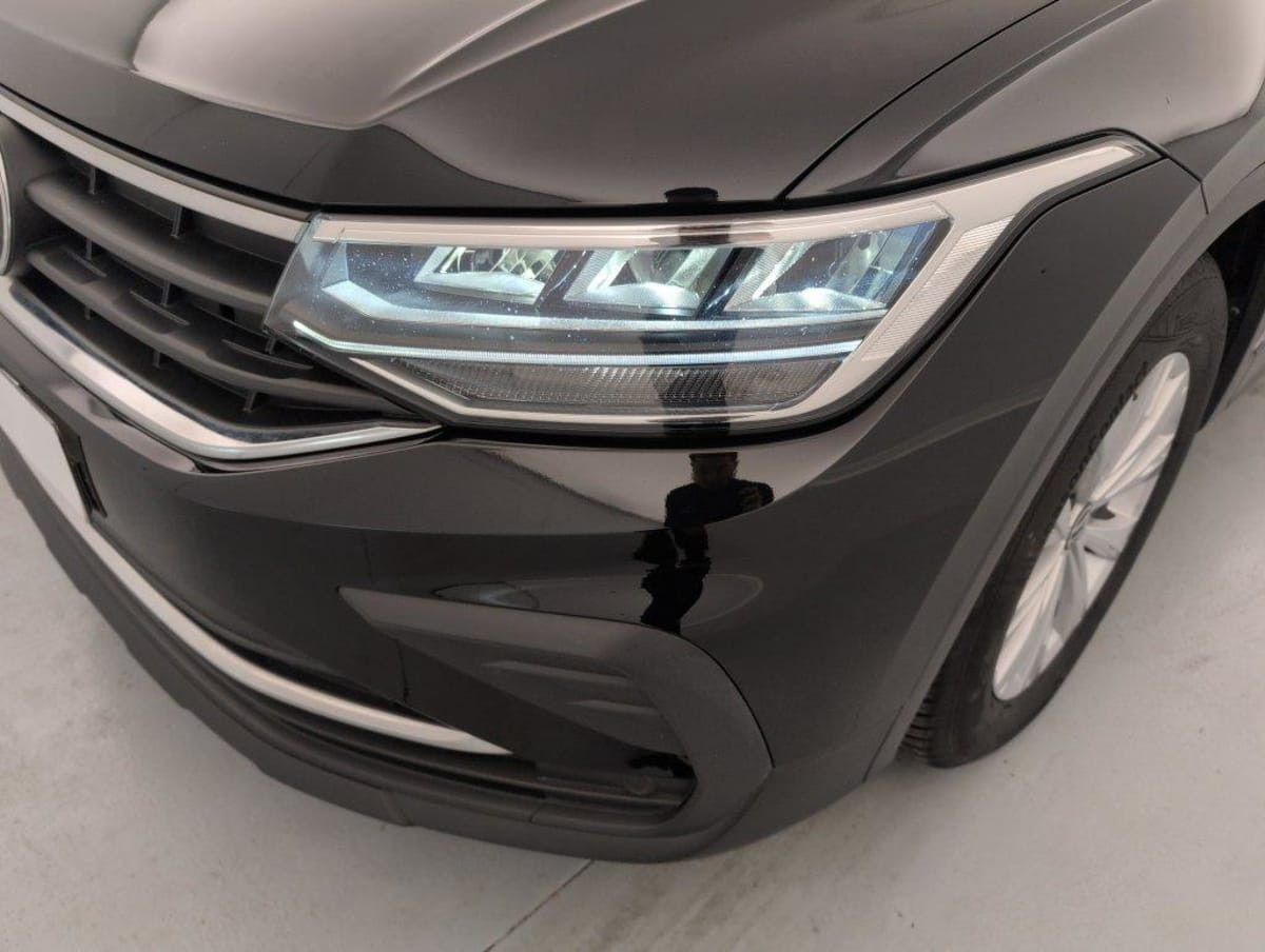Vente en ligne Volkswagen Tiguan 1.5 TSI 130CH BVM6 LIFE au prix de 22 850 €