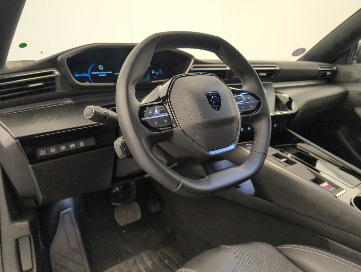 Vente en ligne Peugeot 508 SW Hybrid 180 e-EAT8 Allure au prix de 25 420 €