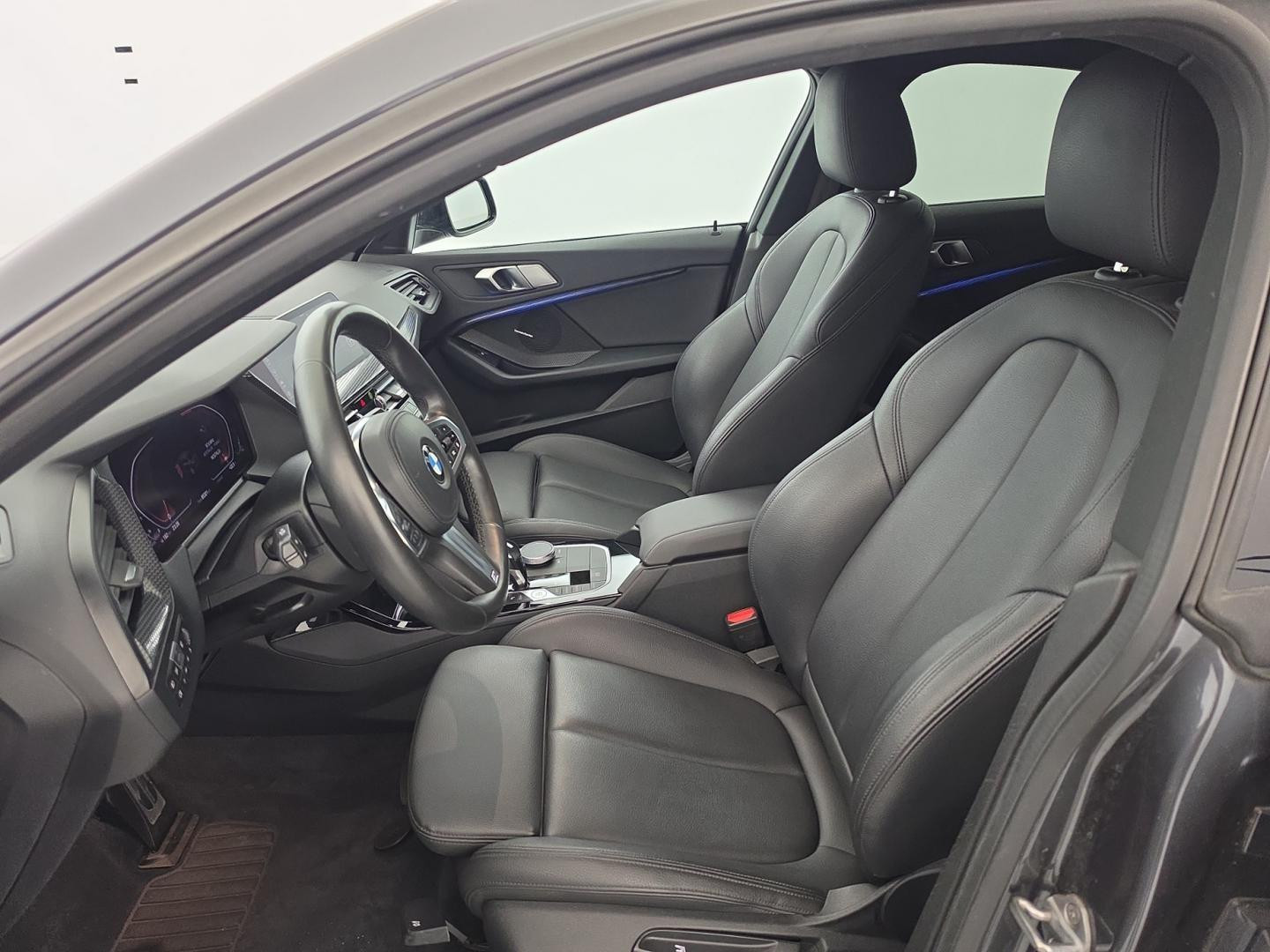 Vente en ligne Bmw Série 2 Gran Coupé 218dA 150ch M Sport BVA8 Suréquipée au prix de 24 990 €