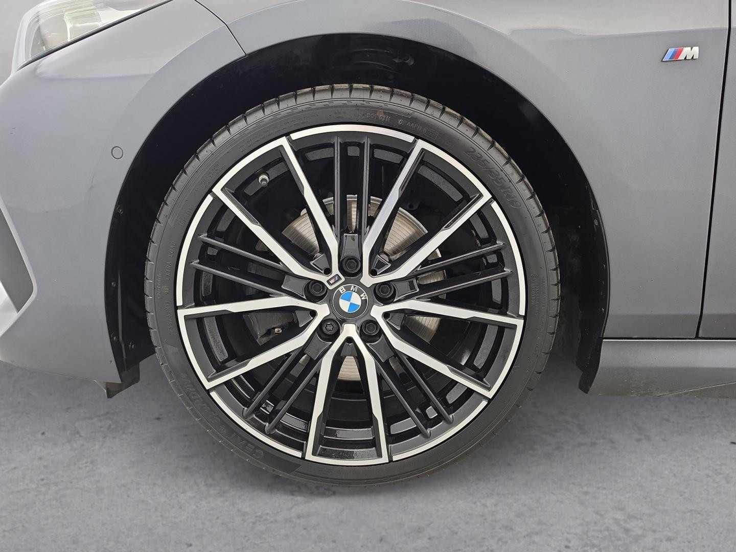 Vente en ligne Bmw Série 2 Gran Coupé 218dA 150ch M Sport BVA8 Suréquipée au prix de 24 990 €
