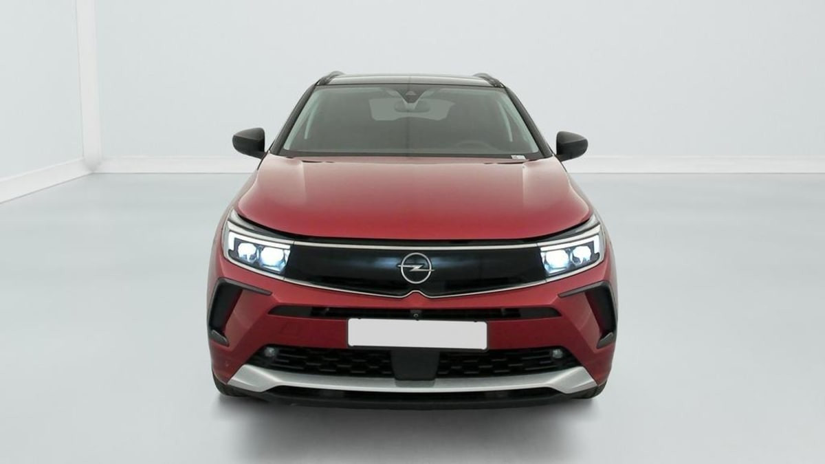Vente en ligne Opel Grandland X 1.2 Turbo 130 ch BVA8 Elegance Business au prix de 21 100 €