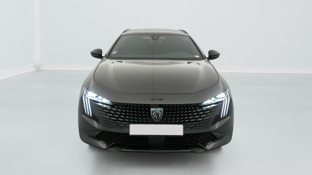 Vente en ligne Peugeot 508 SW Hybrid 180 e-EAT8 Allure au prix de 25 420 €
