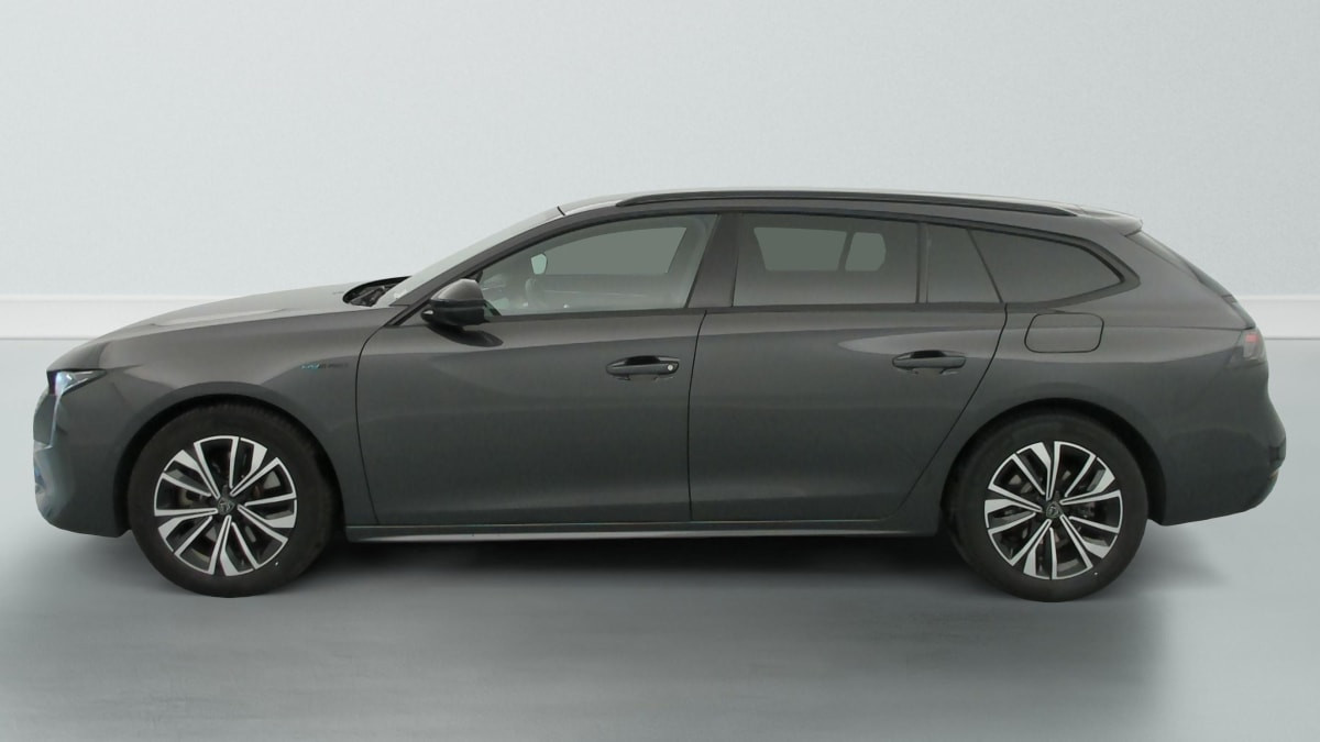 Vente en ligne Peugeot 508 SW Hybrid 180 e-EAT8 Allure au prix de 25 420 €