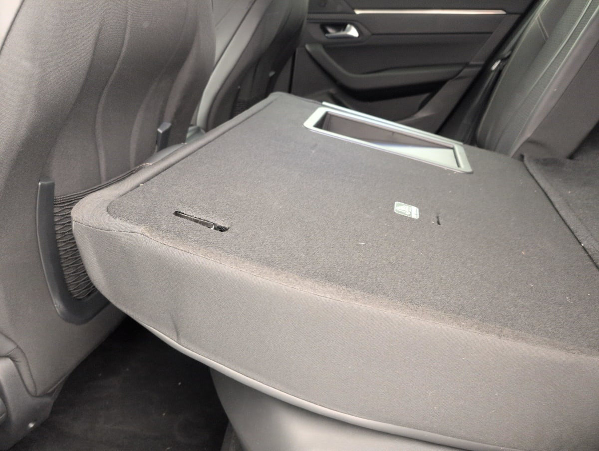 Vente en ligne Peugeot 508 SW Hybrid 180 e-EAT8 Allure au prix de 25 420 €