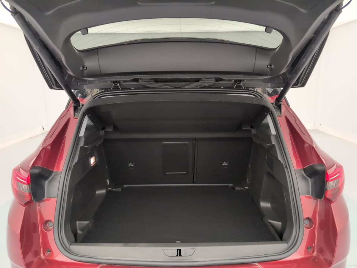 Vente en ligne Opel Grandland X 1.2 Turbo 130 ch BVA8 Elegance Business au prix de 21 100 €