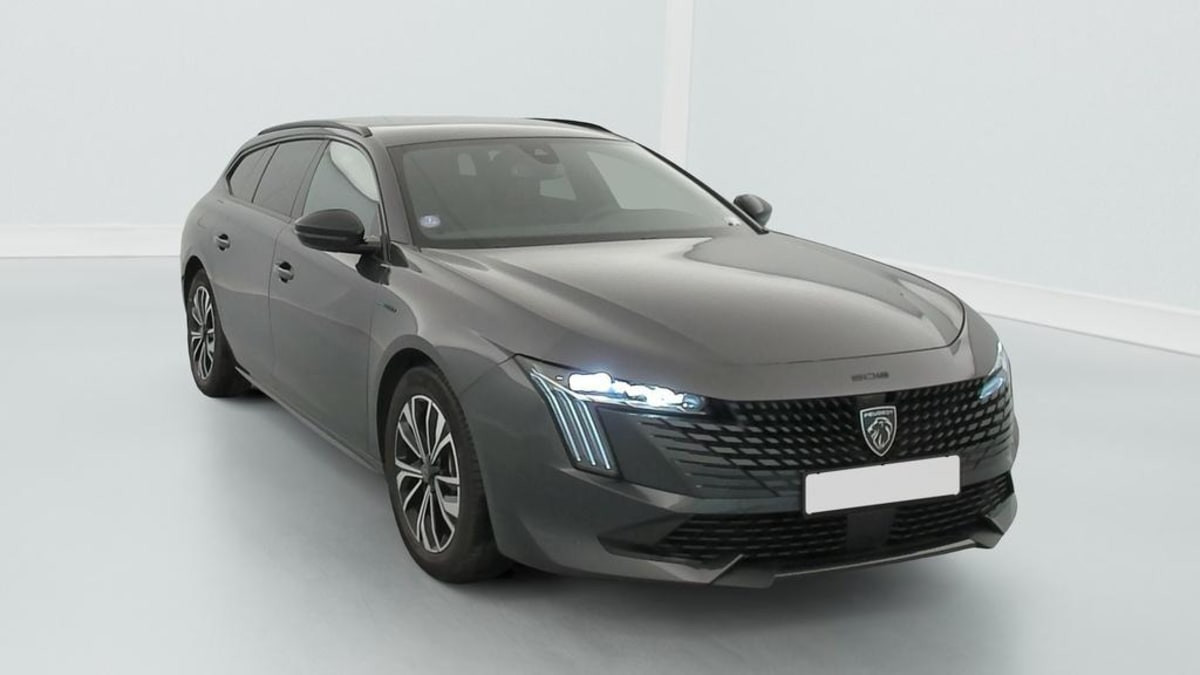 Vente en ligne Peugeot 508 SW Hybrid 180 e-EAT8 Allure au prix de 25 420 €