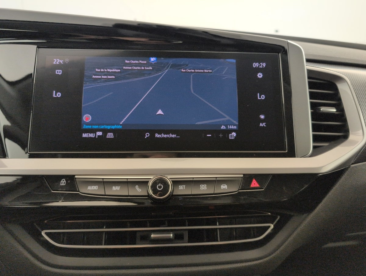 Vente en ligne Opel Grandland X 1.2 Turbo 130 ch BVA8 Elegance Business au prix de 21 100 €