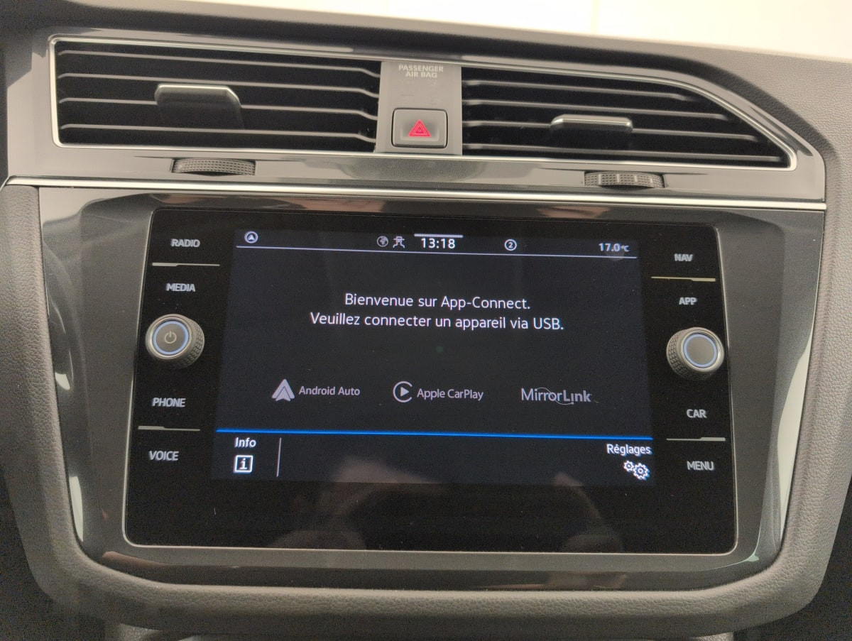 Vente en ligne Volkswagen Tiguan 1.5 TSI 130CH BVM6 LIFE au prix de 22 850 €