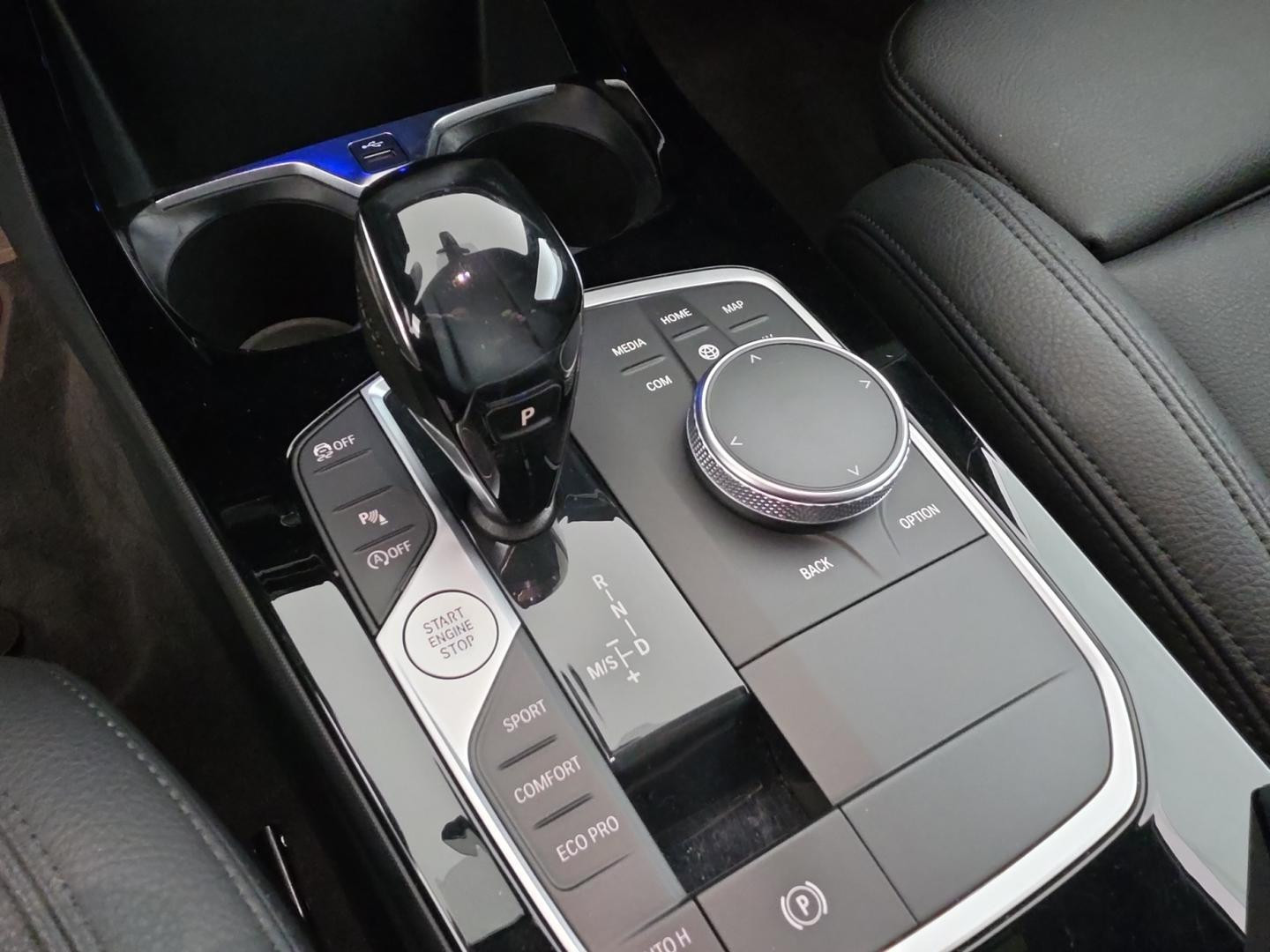 Vente en ligne Bmw Série 2 Gran Coupé 218dA 150ch M Sport BVA8 Suréquipée au prix de 24 990 €