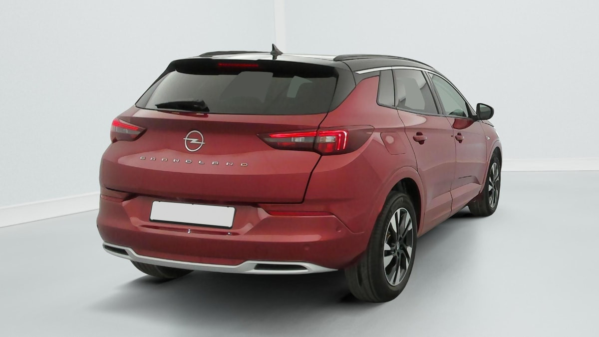 Vente en ligne Opel Grandland X 1.2 Turbo 130 ch BVA8 Elegance Business au prix de 21 100 €