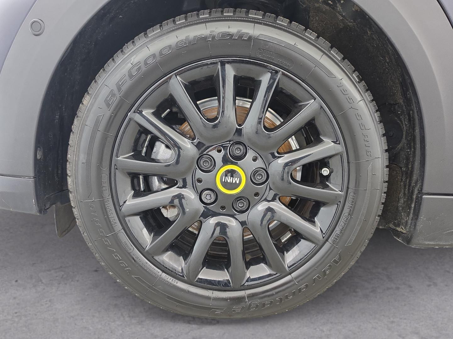 Vente en ligne Mini Mini Cooper SE 184ch Edition Premium Plus BVA 5CV au prix de 22 990 €
