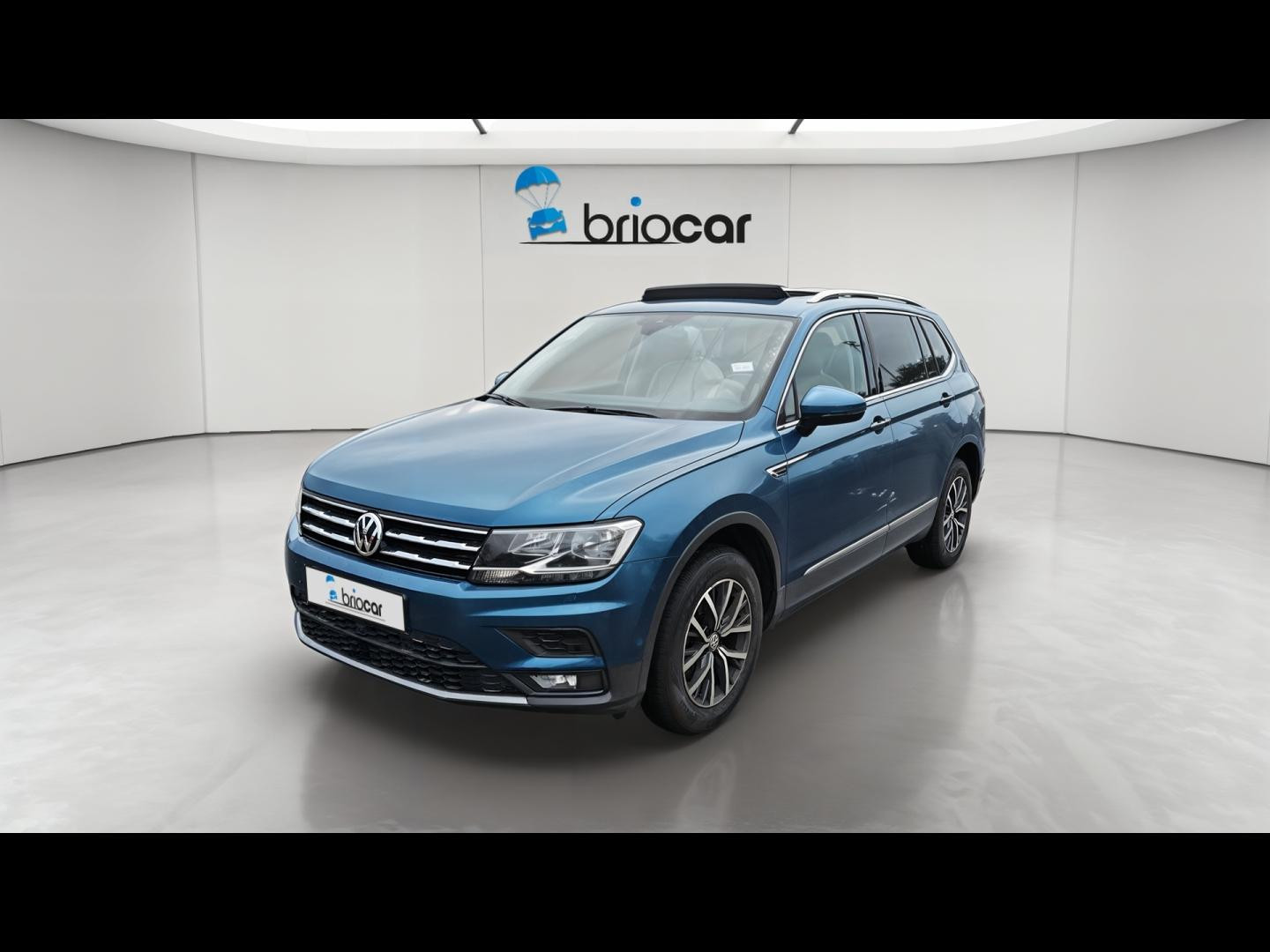 Volkswagen Tiguan 1.5 TSI EVO 150ch Confortline Business DSG7 Suréquipé + Attelage occasion de 2020 en vente à Rennes
