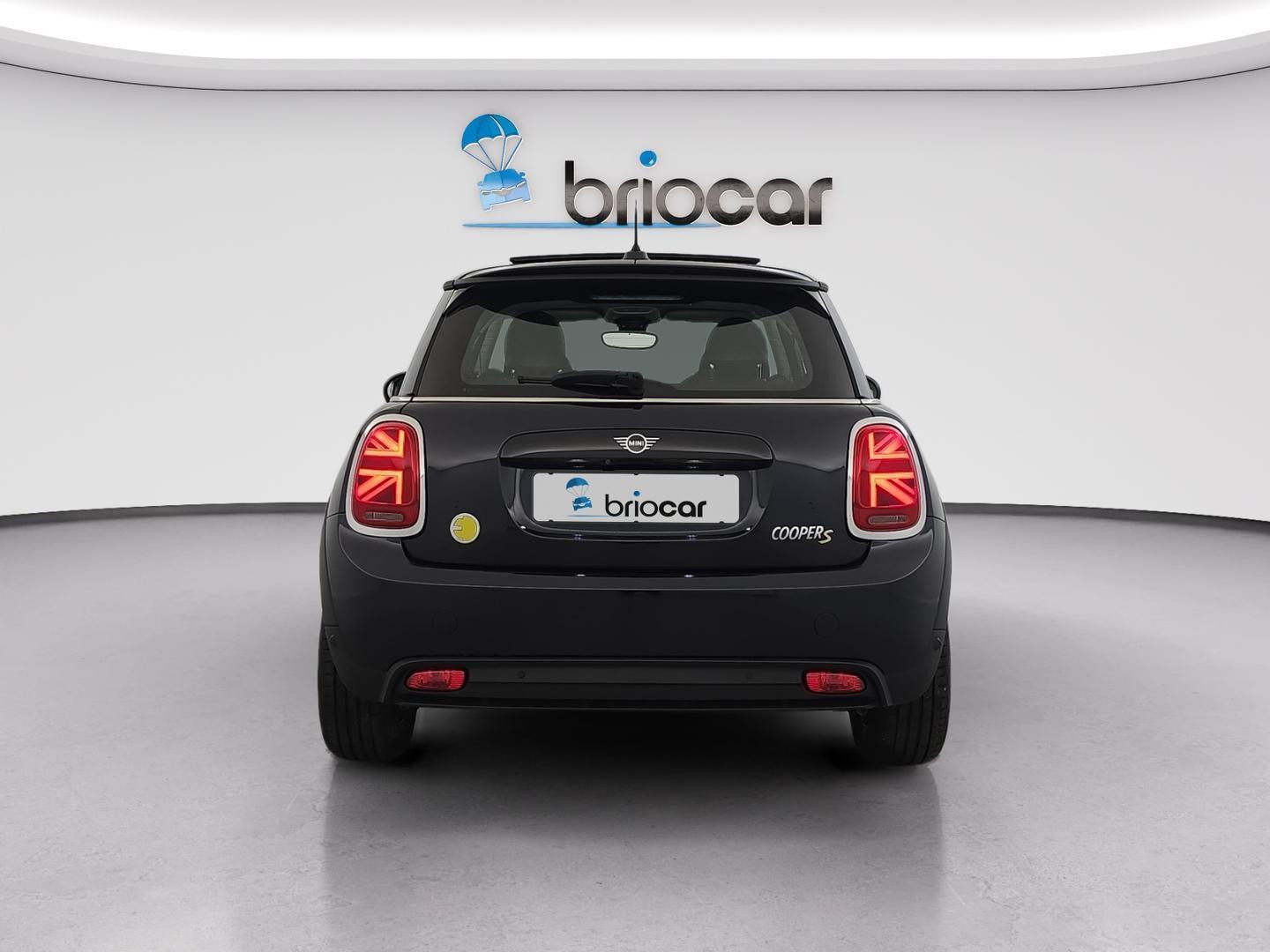 Vente en ligne Mini Mini Cooper SE 184ch Edition Premium Plus BVA 5CV au prix de 22 990 €