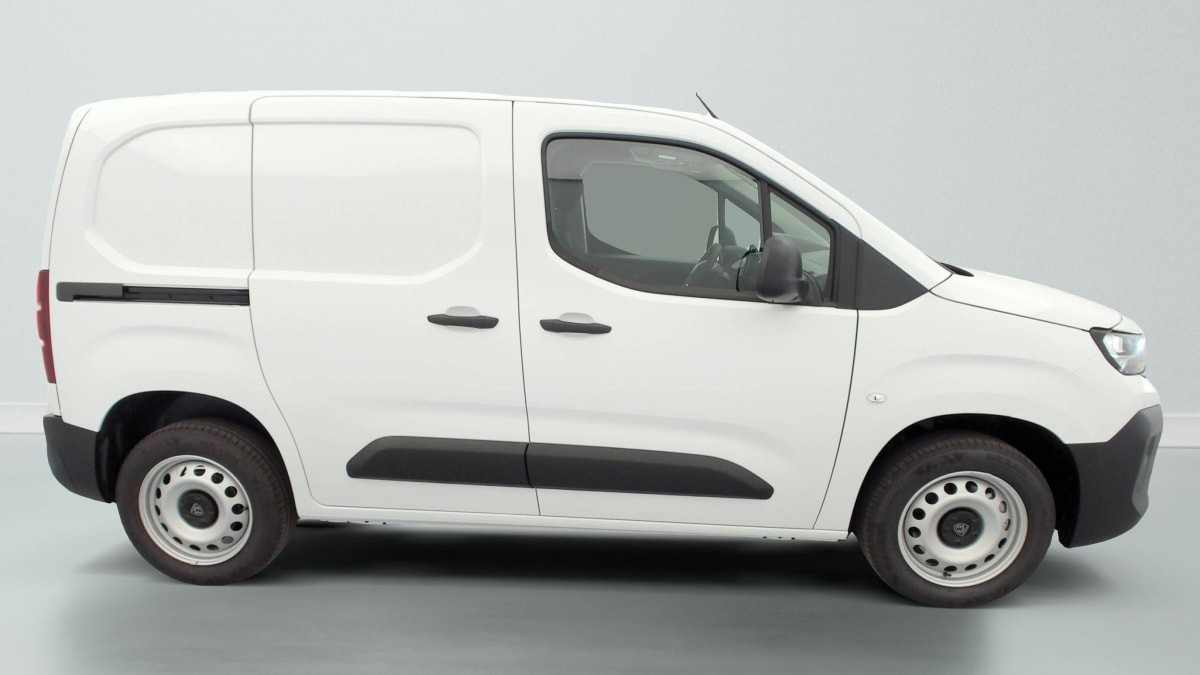 Vente en ligne Peugeot Partner Fourgon PARTNER FGN DIESEL 100 CH M MANUELLE au prix de 21 400 €