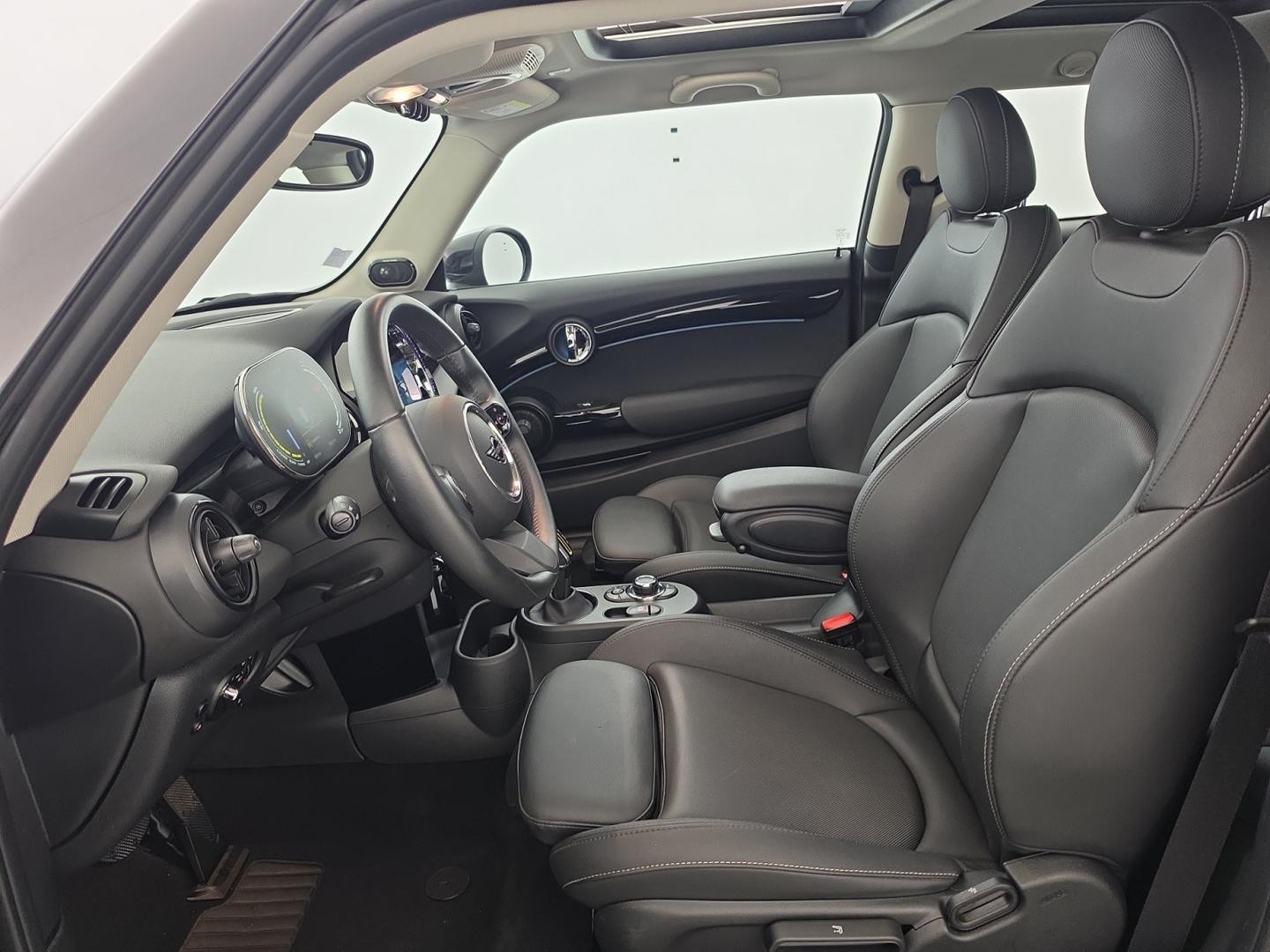Vente en ligne Mini Mini Cooper SE 184ch Edition Premium Plus BVA 5CV au prix de 22 990 €