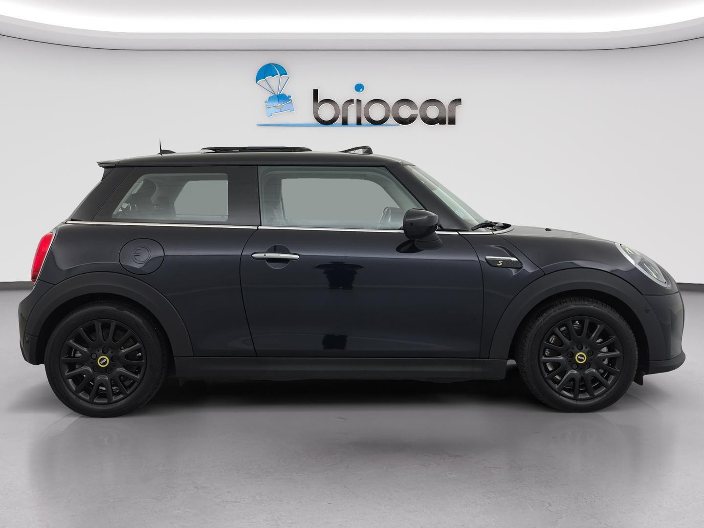 Vente en ligne Mini Mini Cooper SE 184ch Edition Premium Plus BVA 5CV au prix de 22 990 €