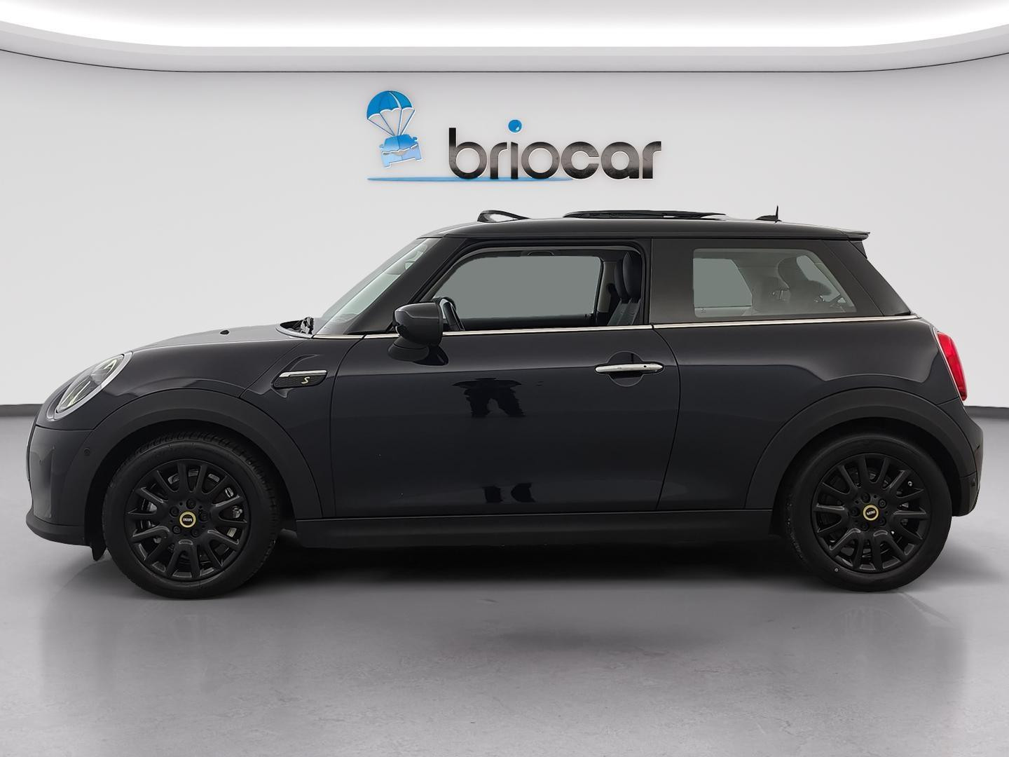 Vente en ligne Mini Mini Cooper SE 184ch Edition Premium Plus BVA 5CV au prix de 22 990 €