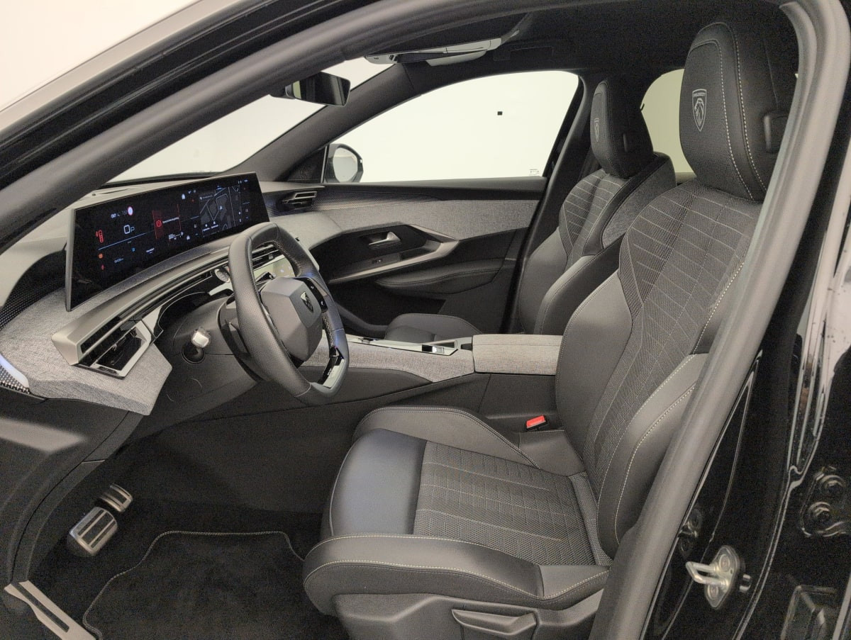 Vente en ligne Peugeot 3008 Hybrid 145 e-DCS6 GT au prix de 28 510 €
