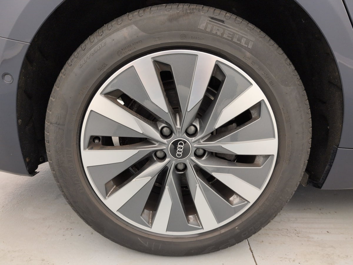 Vente en ligne Audi A6 Avant 40 TDI 204 ch S tronic 7 Business Executive au prix de 31 600 €
