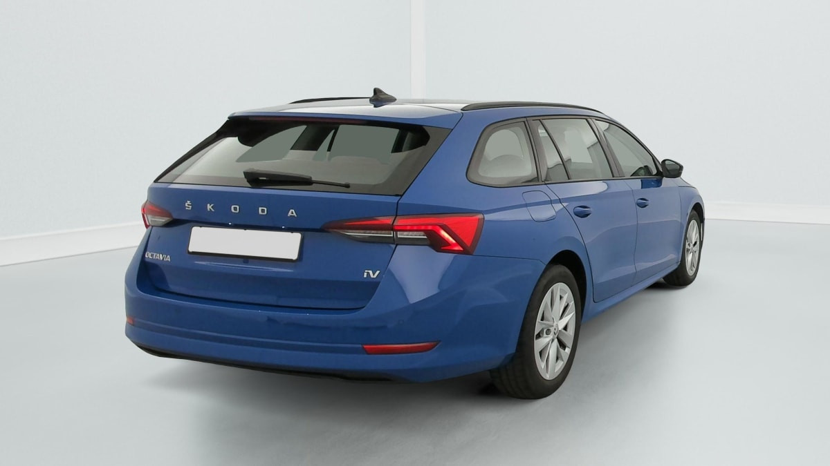Vente en ligne Skoda Octavia Combi 1.4 TSI PHEV iV 204 ch DSG6e Ambition au prix de 22 330 €