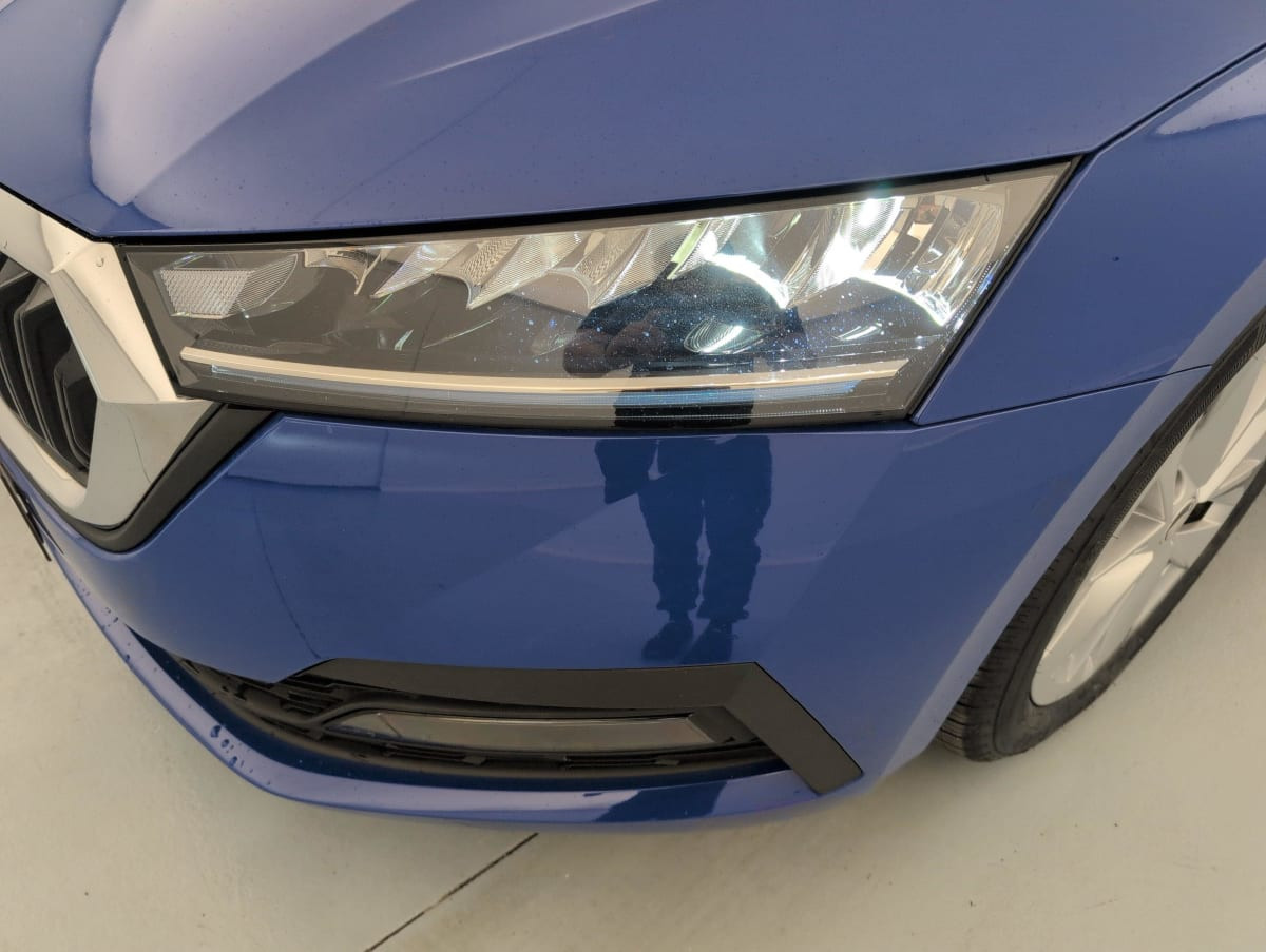 Vente en ligne Skoda Octavia Combi 1.4 TSI PHEV iV 204 ch DSG6e Ambition au prix de 22 330 €
