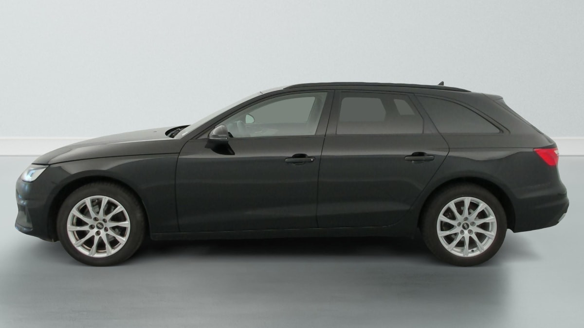 Vente en ligne Audi A4 Avant 35 TFSI 150 S tronic 7 Design au prix de 22 330 €