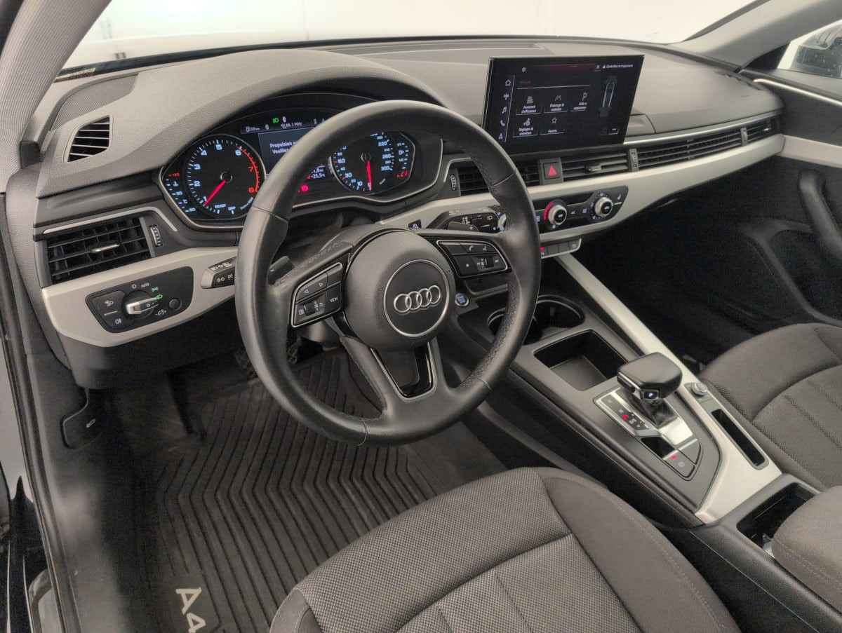 Vente en ligne Audi A4 Avant 35 TFSI 150 S tronic 7 Design au prix de 22 330 €