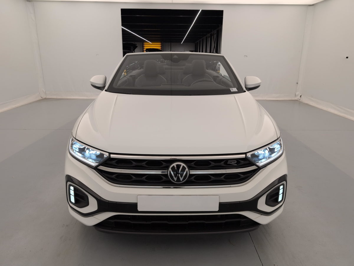 Vente en ligne Volkswagen T-Roc Cabriolet 1.5 TSI EVO 150 START STOP DSG7 R-LINE au prix de 28 510 €