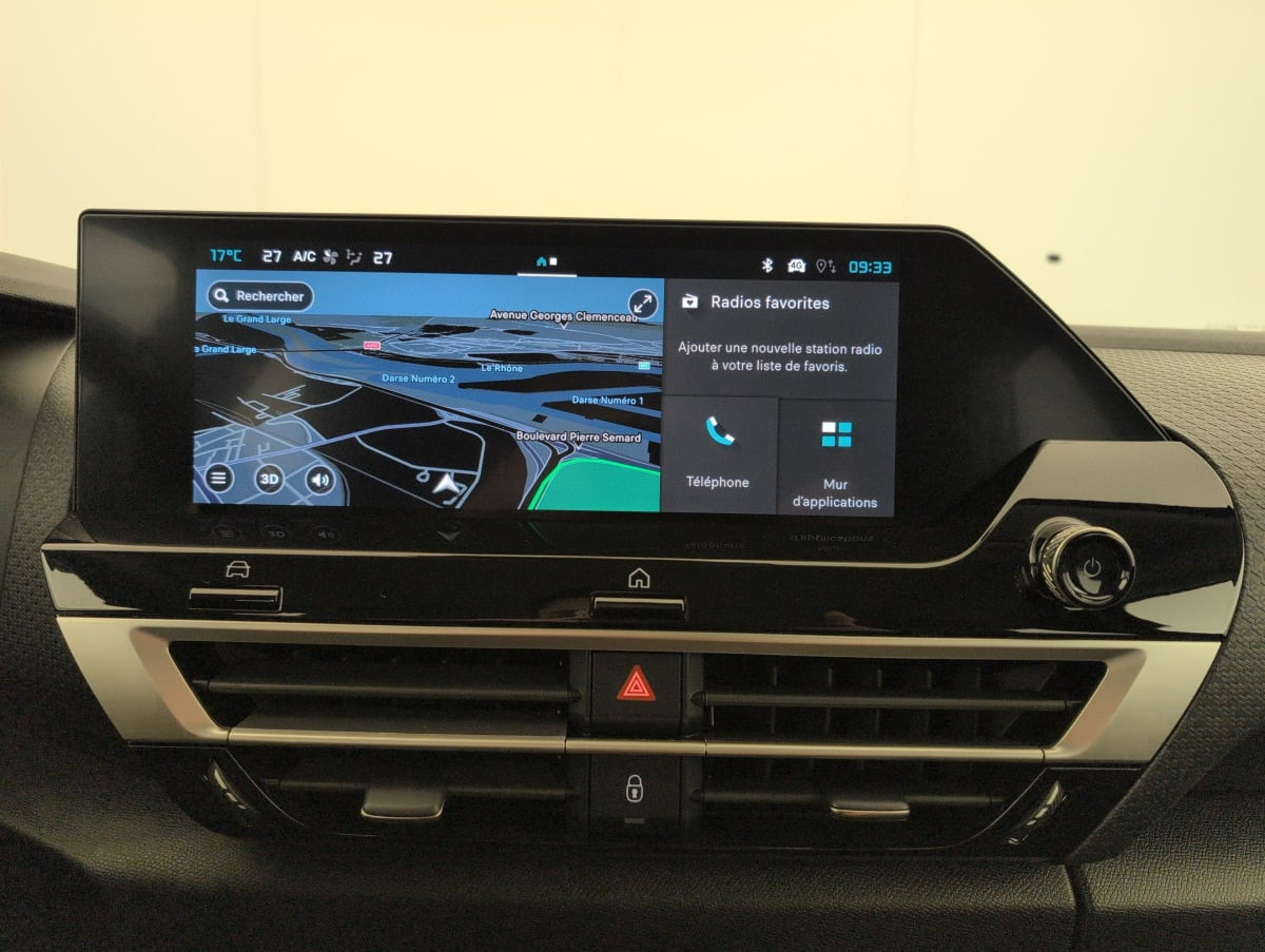 Vente en ligne Citroën C4 Hybride 145 ch e-DCS6 Plus au prix de 18 830 €