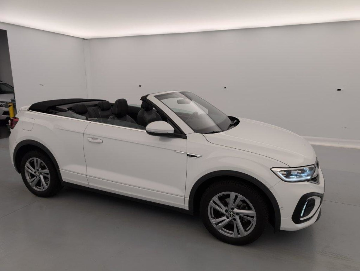 Vente en ligne Volkswagen T-Roc Cabriolet 1.5 TSI EVO 150 START STOP DSG7 R-LINE au prix de 28 510 €