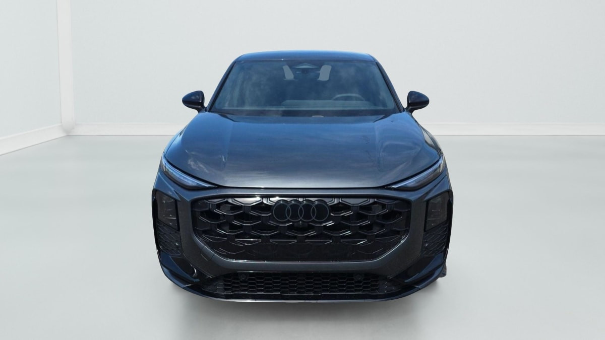Vente en ligne Audi Q3 Sportback E-HYBRID 272 CH S TRONIC 6 S LINE au prix de 57 150 €