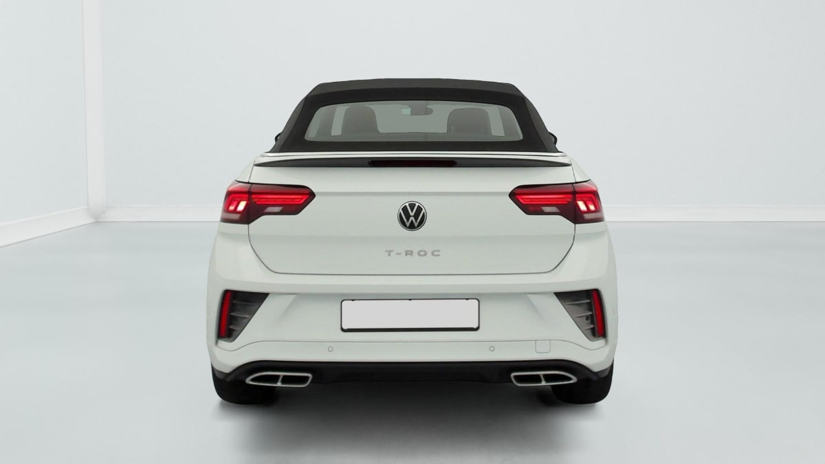 Vente en ligne Volkswagen T-Roc Cabriolet 1.5 TSI EVO 150 START STOP DSG7 R-LINE au prix de 28 510 €