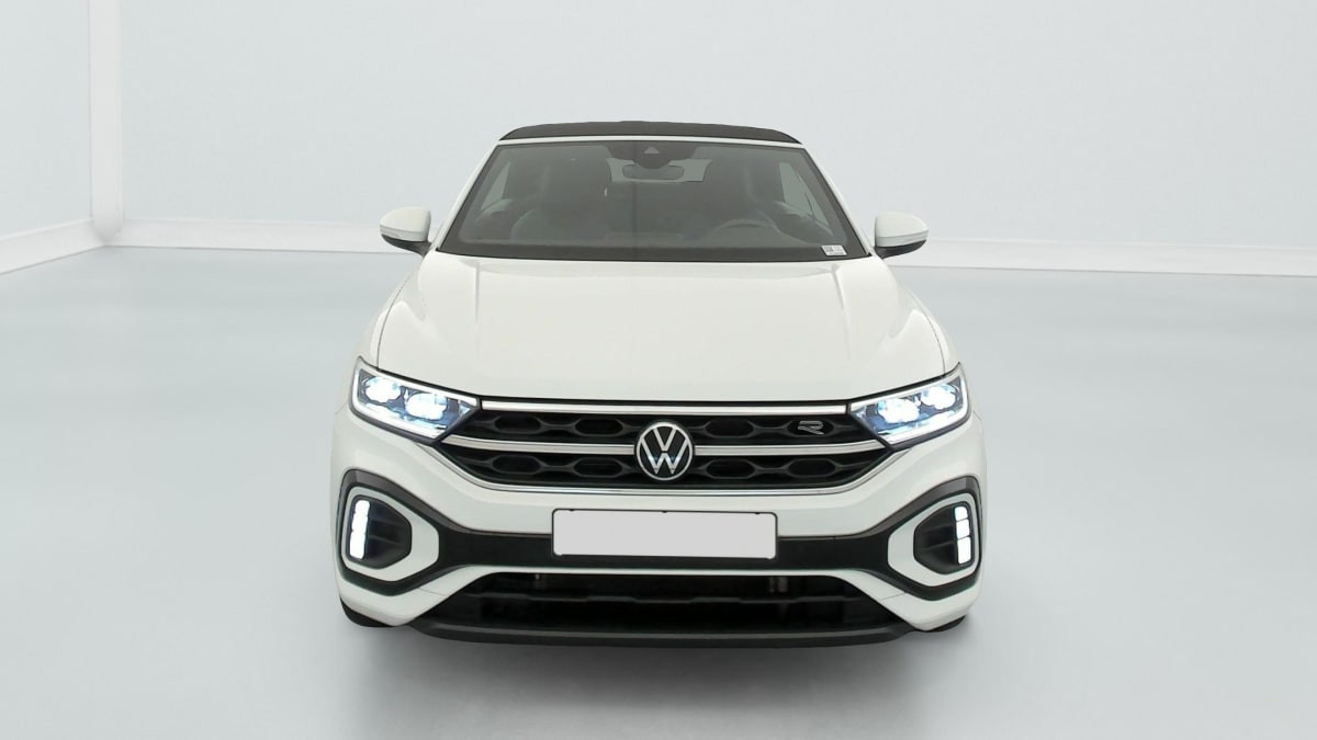 Vente en ligne Volkswagen T-Roc Cabriolet 1.5 TSI EVO 150 START STOP DSG7 R-LINE au prix de 28 510 €