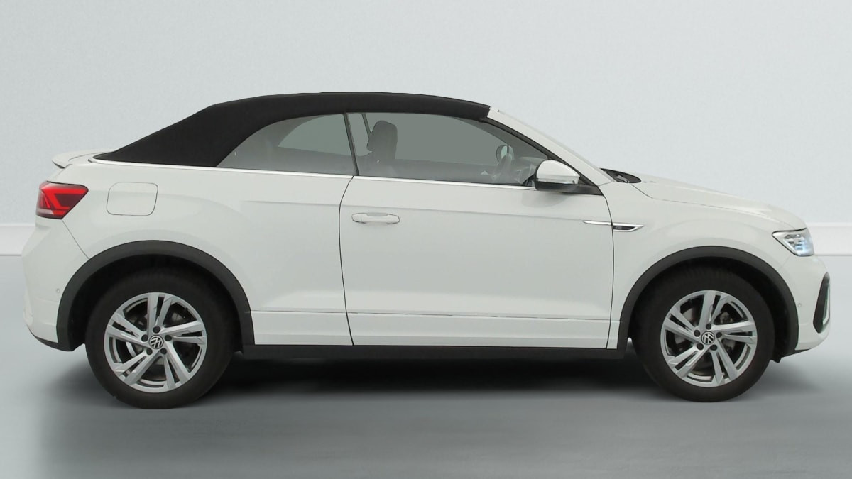 Vente en ligne Volkswagen T-Roc Cabriolet 1.5 TSI EVO 150 START STOP DSG7 R-LINE au prix de 28 510 €